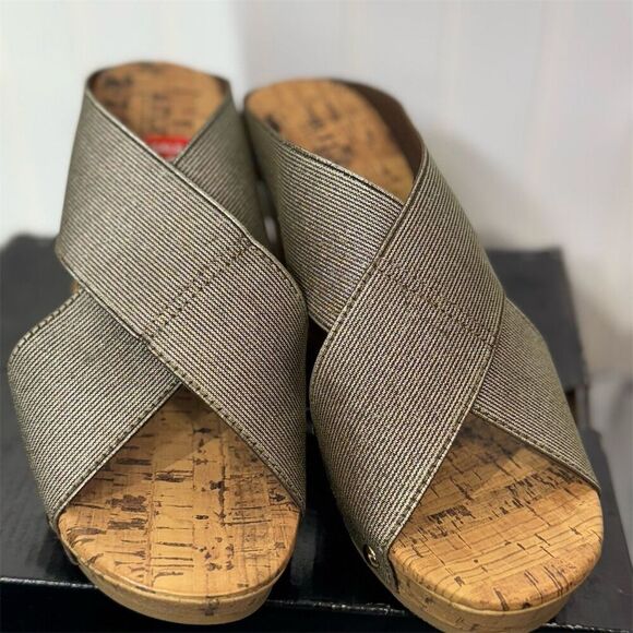 ANA Lexi Gold Wedge Sandals 7M NIB Metallic Cork Platform Summer Slides - Picture 2 of 8